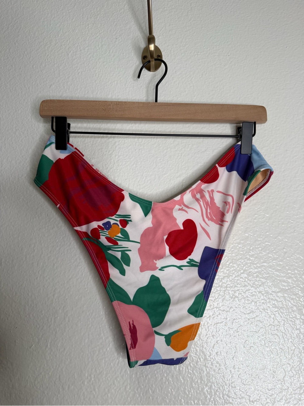 Faithfull The Brand Pernille Bikini Set in Anita Floral Medium - Picture 6 of 10